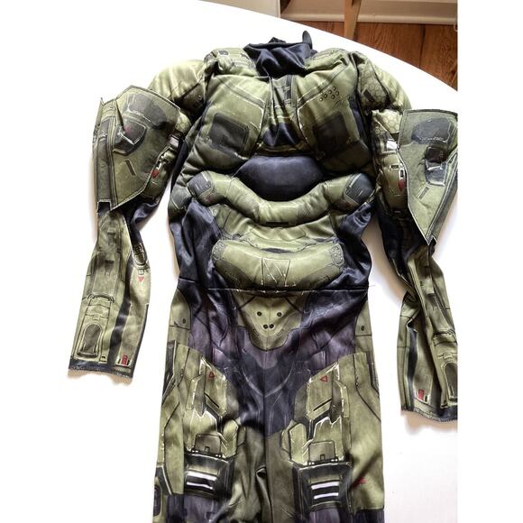Halo Master Chief Halloween Costume - Size Medium (7-8)—Muscles! Worn Once - Picture 2 of 8